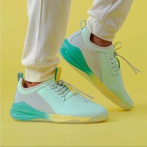 Clove Nursing Shoe